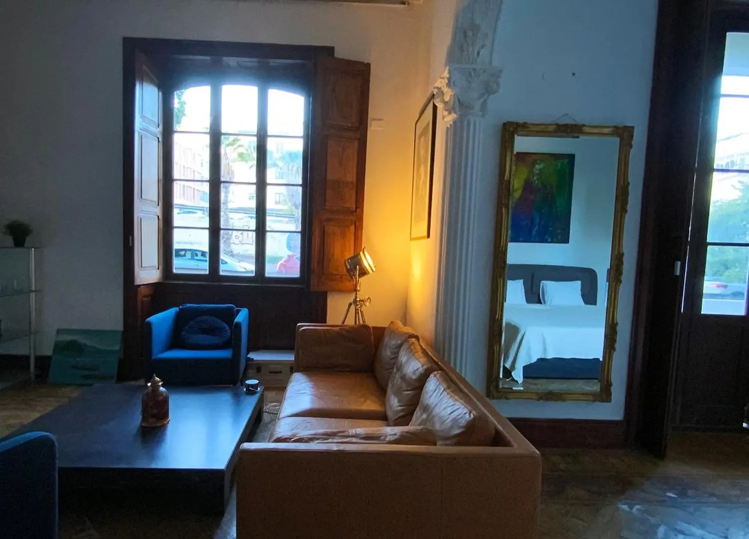 Small Double Room In Shared Colonial Guesthouse Las Palmas de Gran Canaria 0*,  Spagna