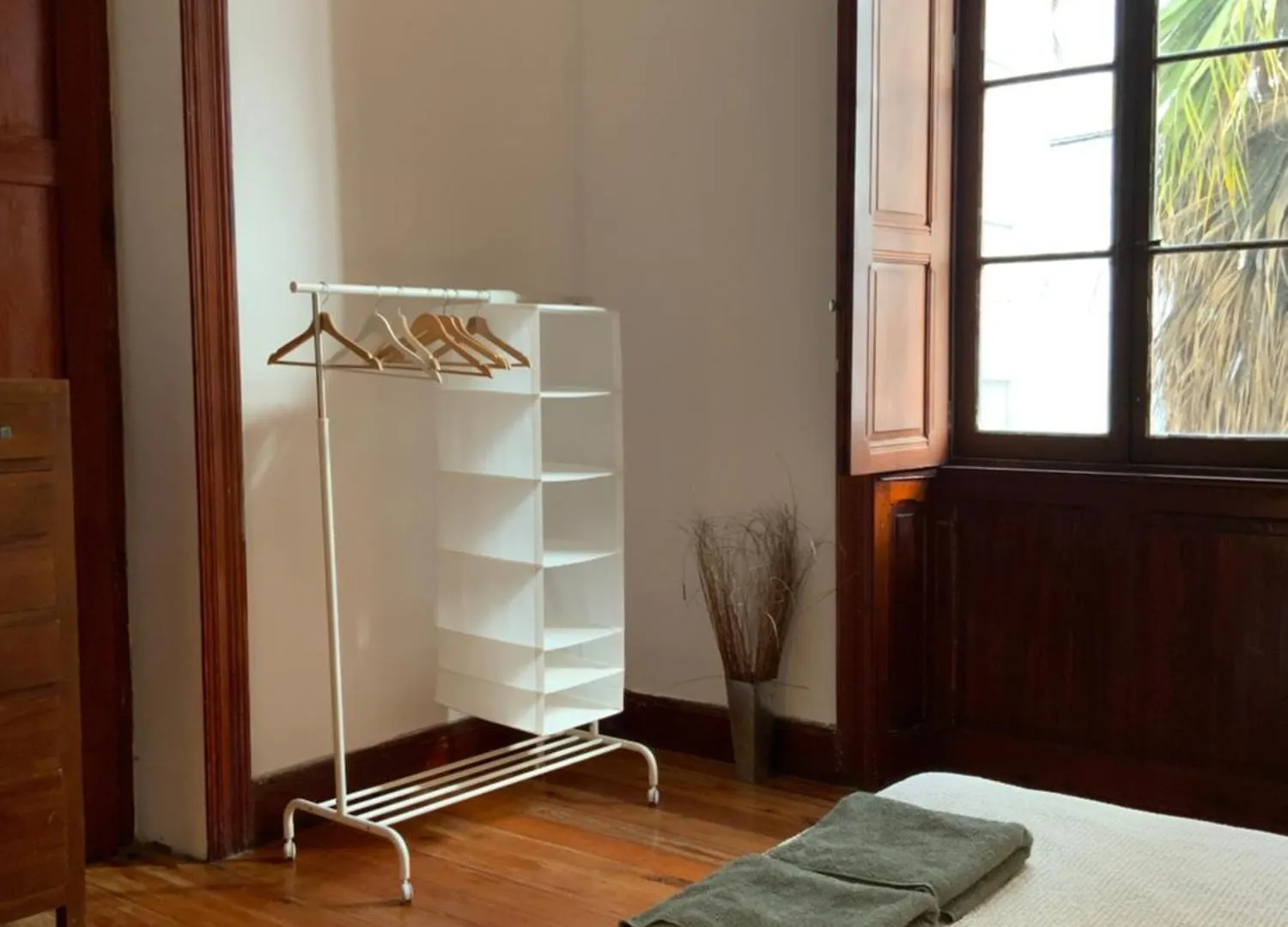 Small Double Room In Shared Colonial Guesthouse Las Palmas de Gran Canaria